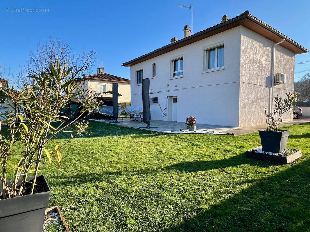 Maison à VILLENEUVE-SUR-LOT