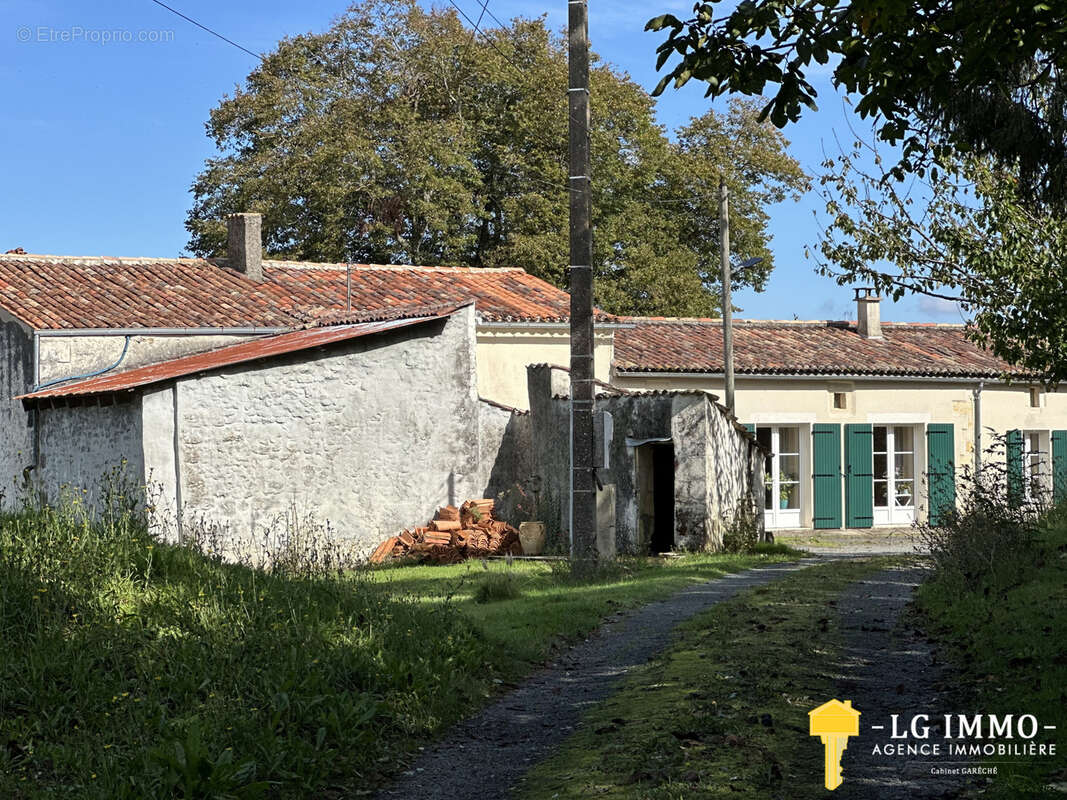 Maison à GEMOZAC