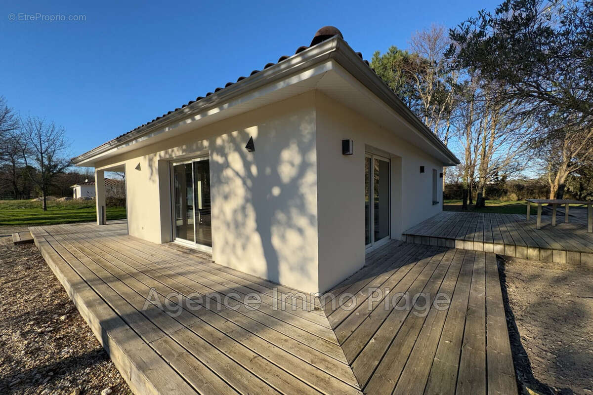 Maison à LE VERDON-SUR-MER