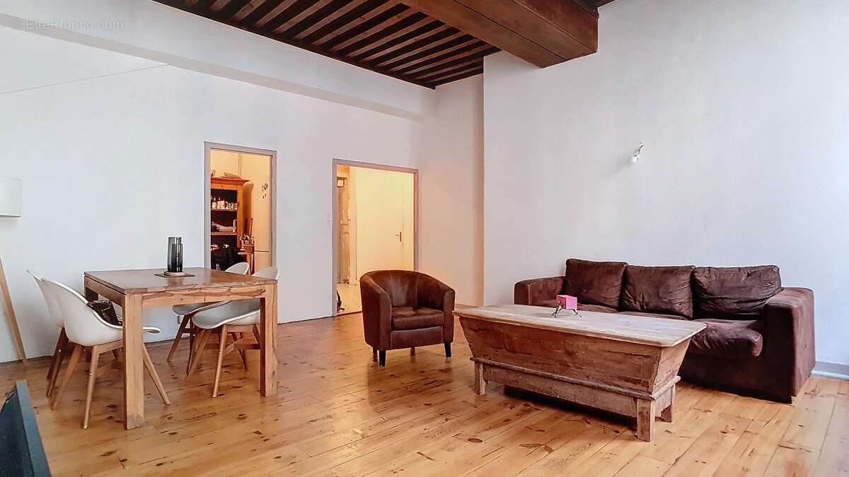 Appartement à LYON-6E