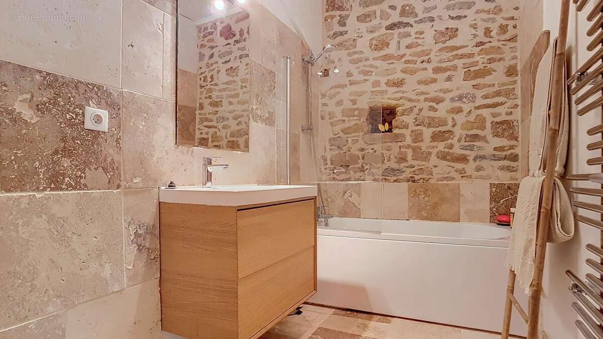 Appartement à LYON-6E