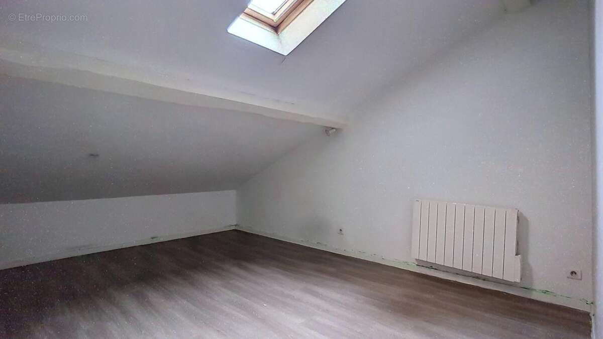 Appartement à LYON-8E