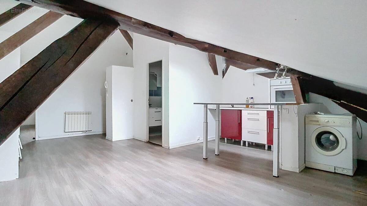 Appartement à LYON-8E