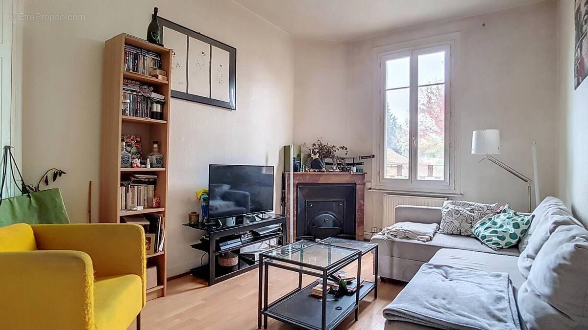 Appartement à LYON-8E