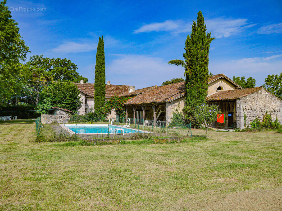 Maison à NERAC