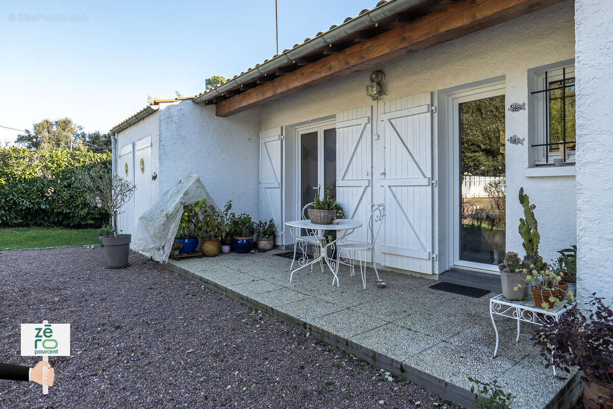 Maison à LONGEVILLE-SUR-MER