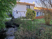 Maison à SAINT-JULIEN-DE-CONCELLES