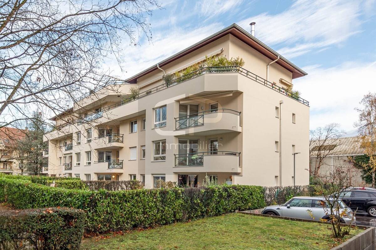 Appartement à ANNECY-LE-VIEUX