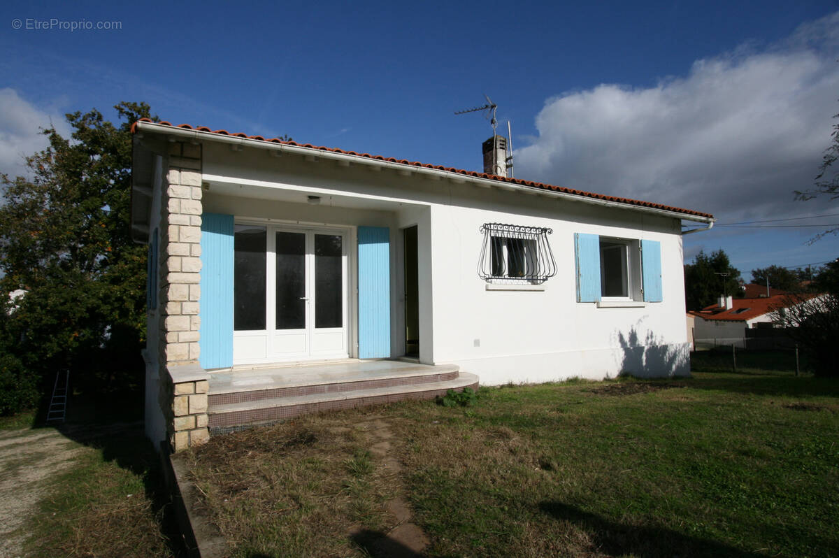 Maison à SAINT-GEORGES-DE-DIDONNE