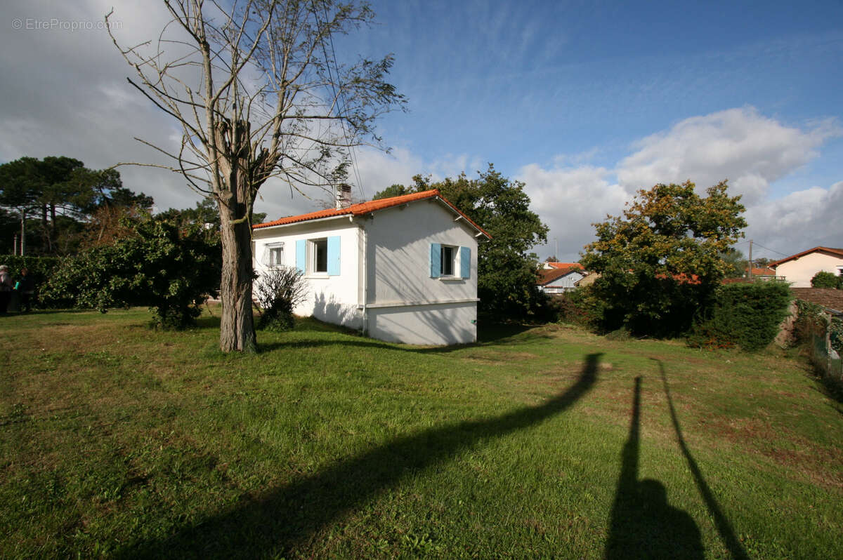 Maison à SAINT-GEORGES-DE-DIDONNE