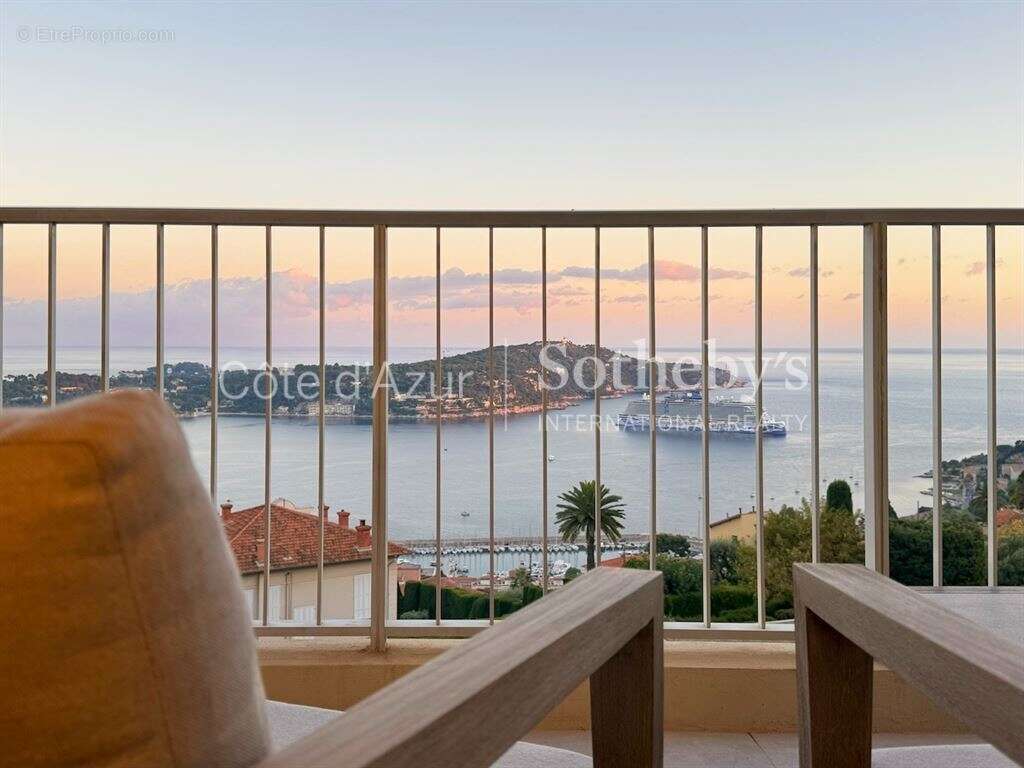 Appartement à VILLEFRANCHE-SUR-MER