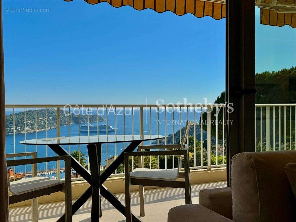 Appartement à VILLEFRANCHE-SUR-MER