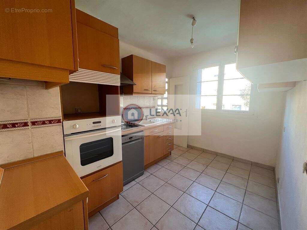 Appartement à MARSEILLE-12E