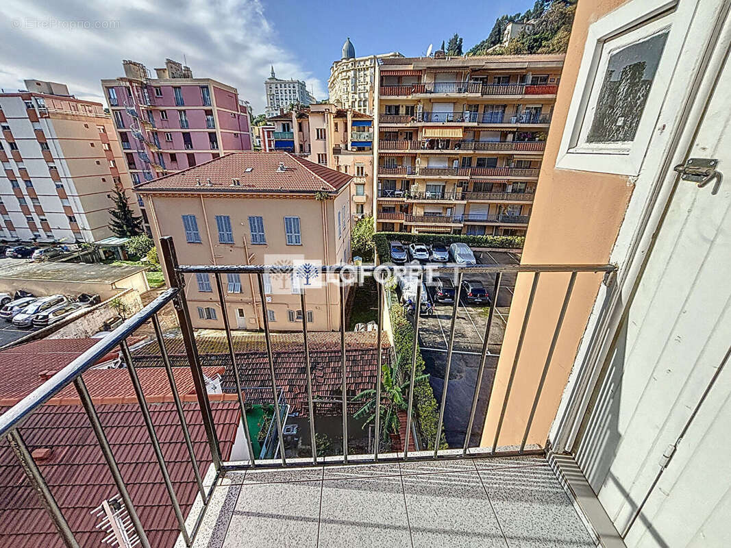 Appartement à MENTON