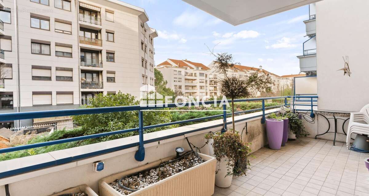 Appartement à VILLEURBANNE