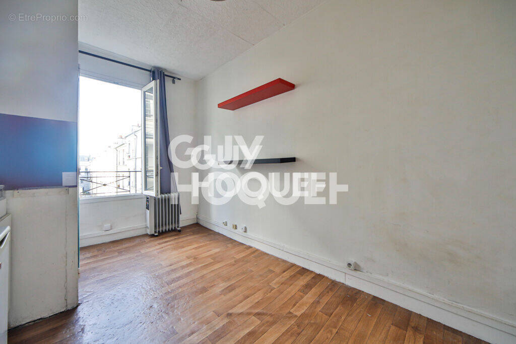 Appartement à PARIS-10E