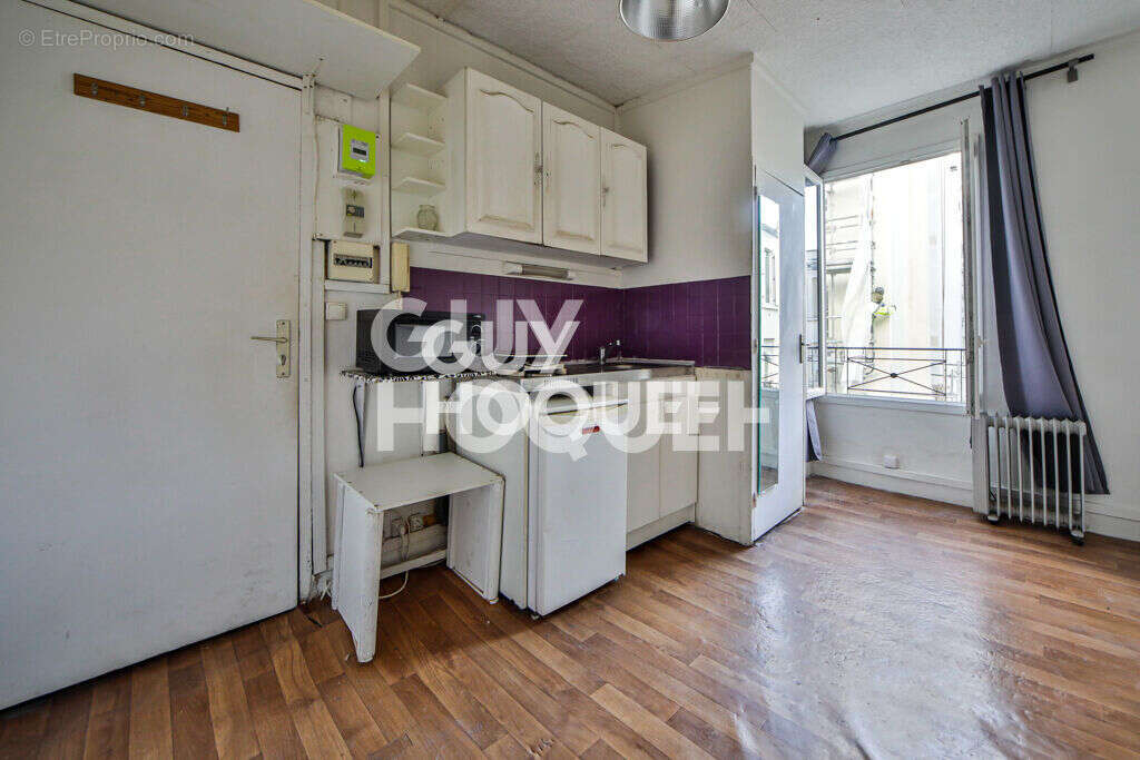 Appartement à PARIS-10E