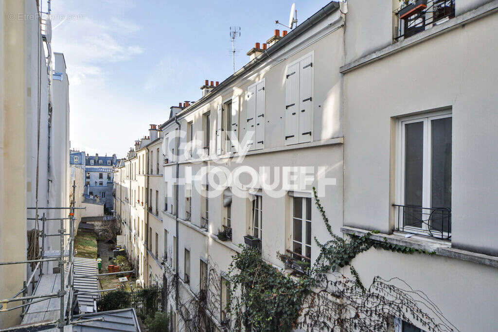 Appartement à PARIS-10E