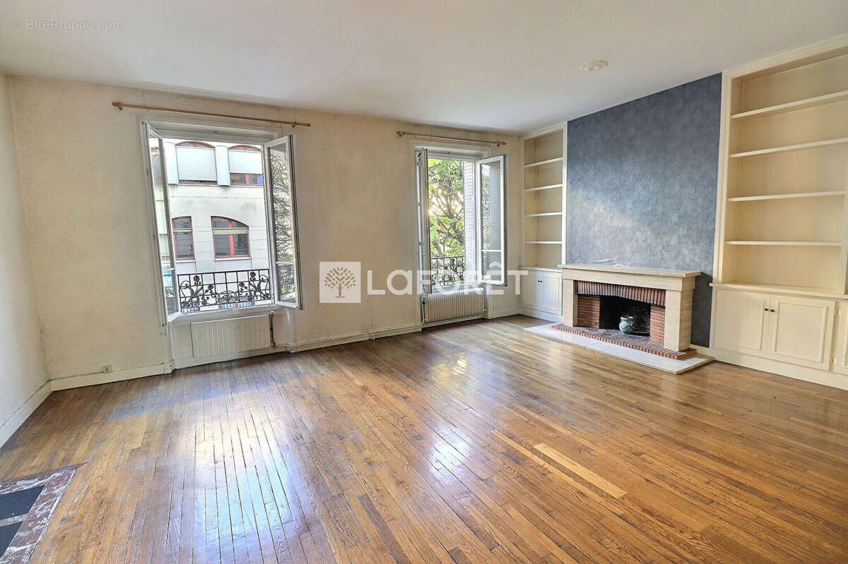 Appartement à VITRY-SUR-SEINE