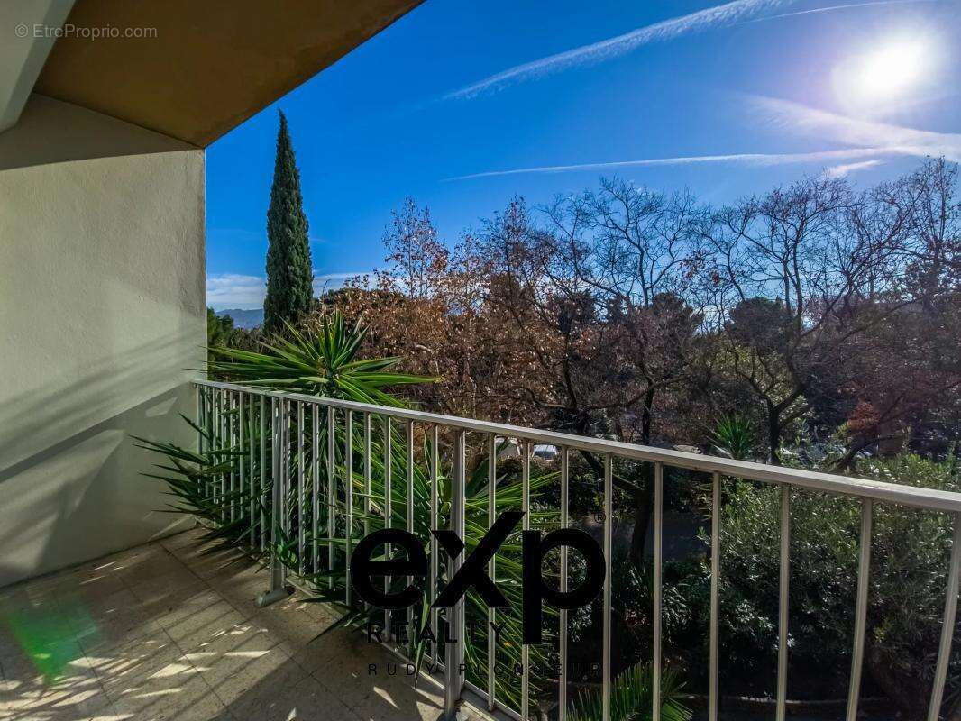 Appartement à MARSEILLE-10E