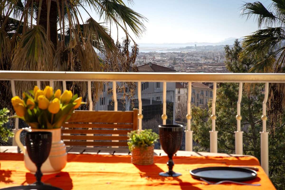 Appartement à NICE