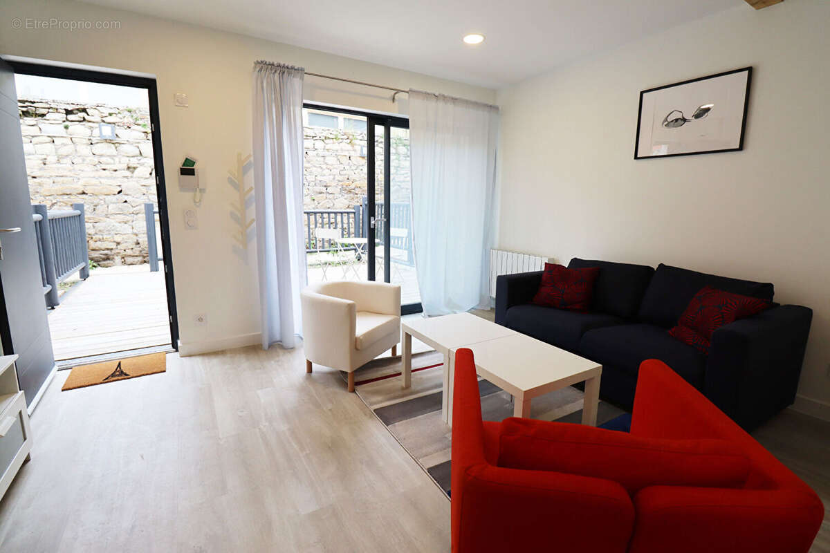 Appartement à SAINT-ETIENNE