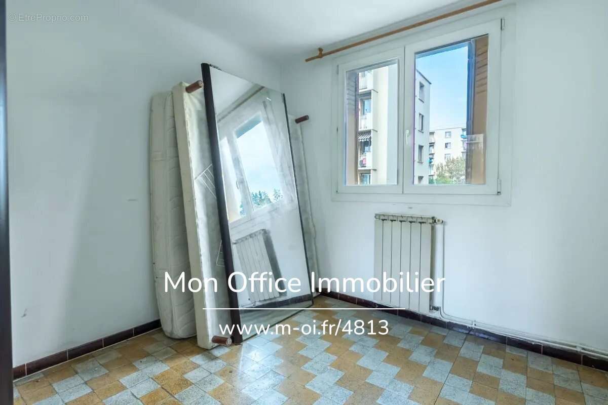 Appartement à MARSEILLE-14E