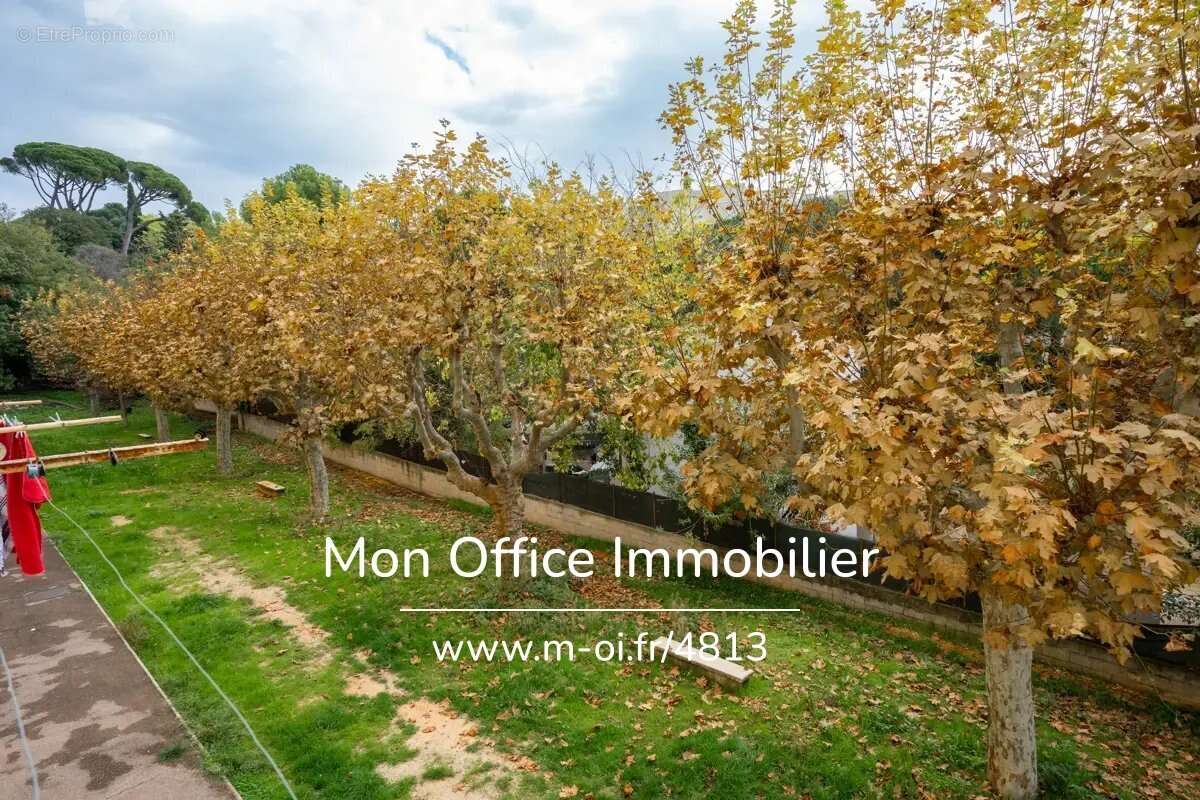 Appartement à MARSEILLE-14E