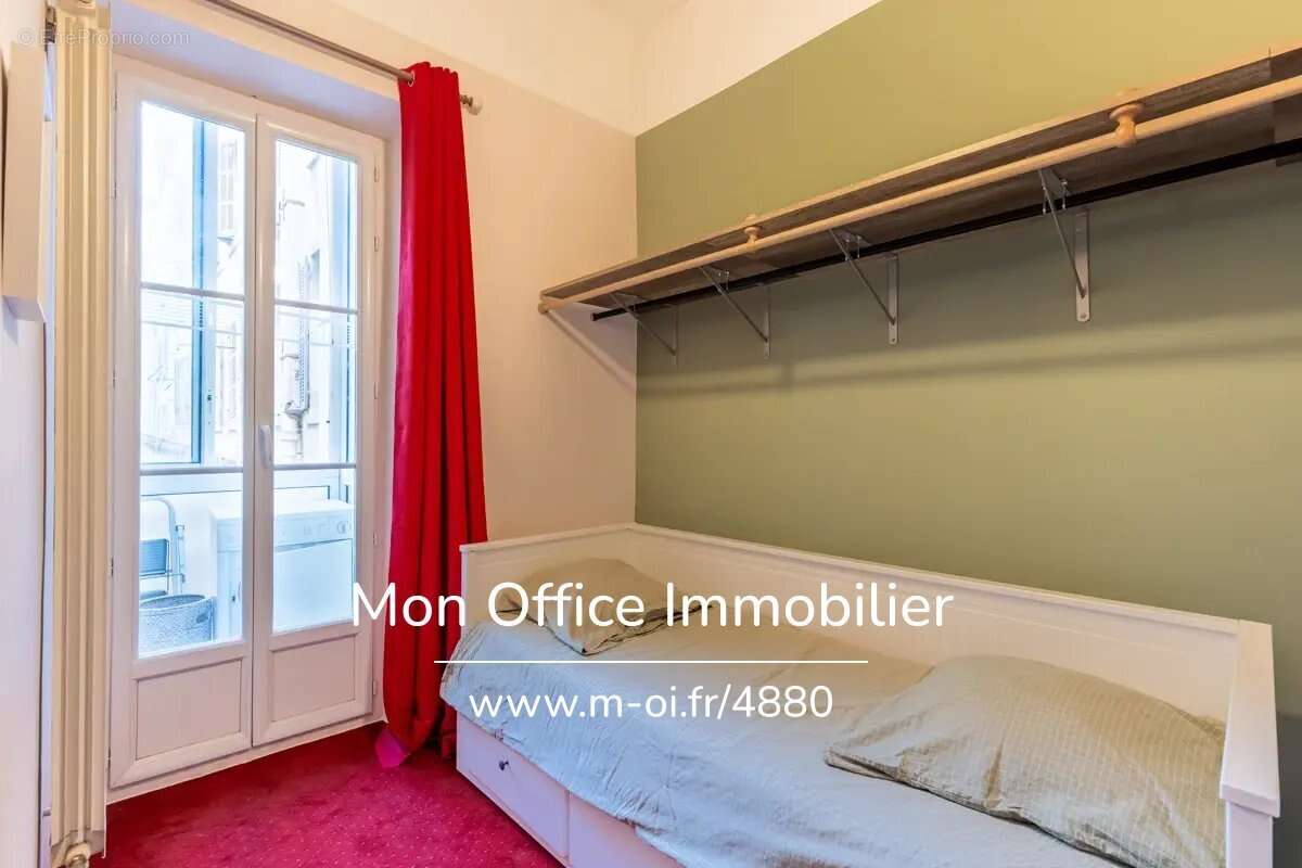 Appartement à MARSEILLE-2E