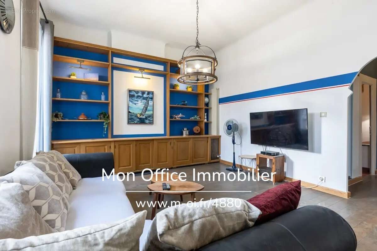 Appartement à MARSEILLE-2E