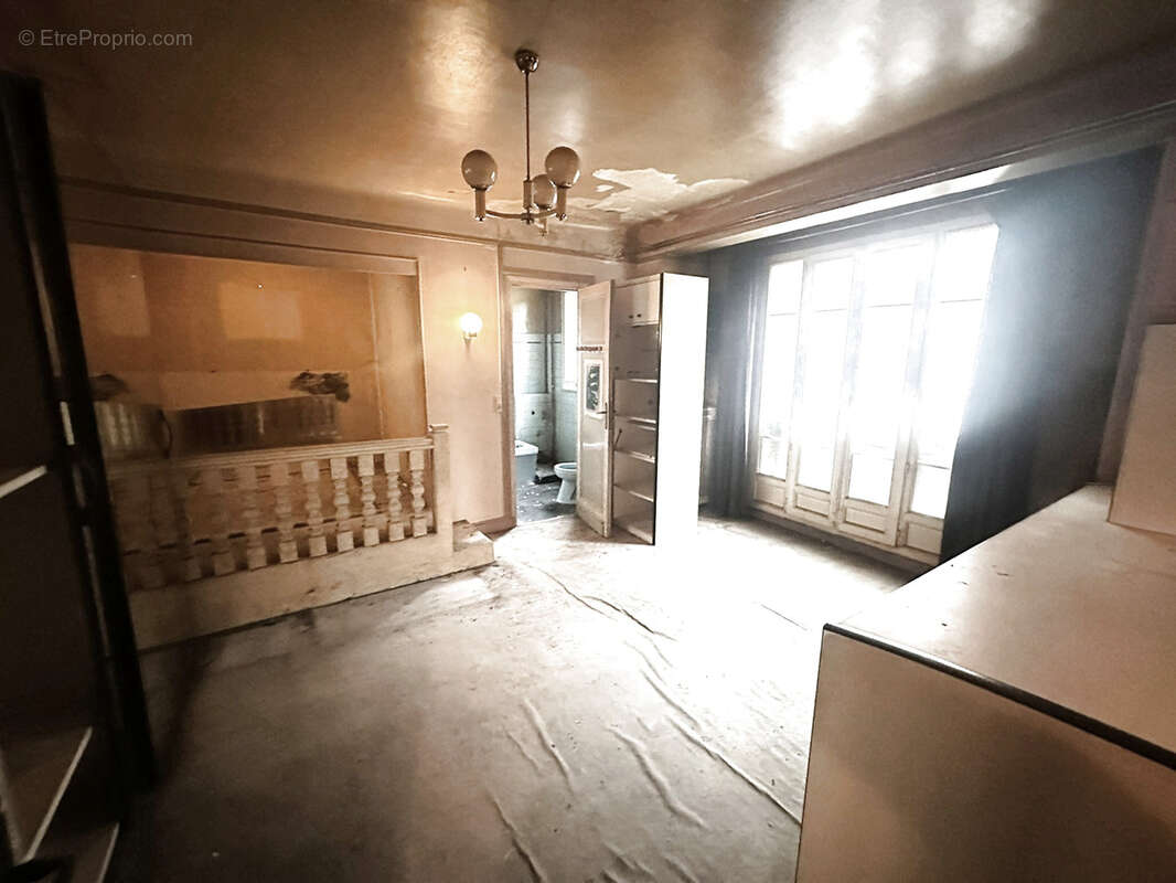 Appartement à PARIS-15E