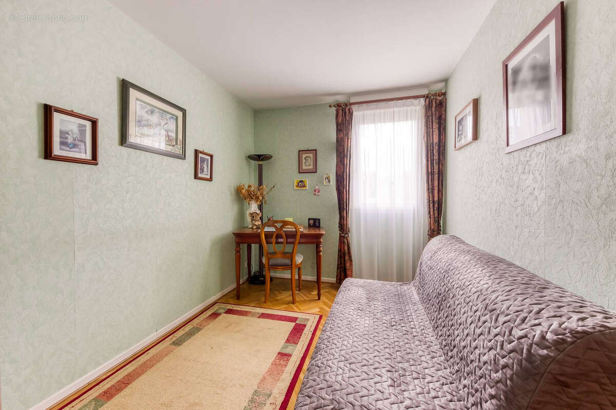 Appartement à PONTAULT-COMBAULT