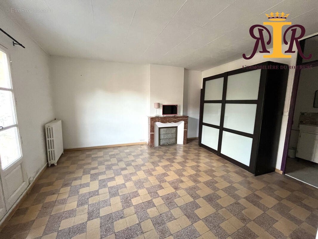 Appartement à ARLES