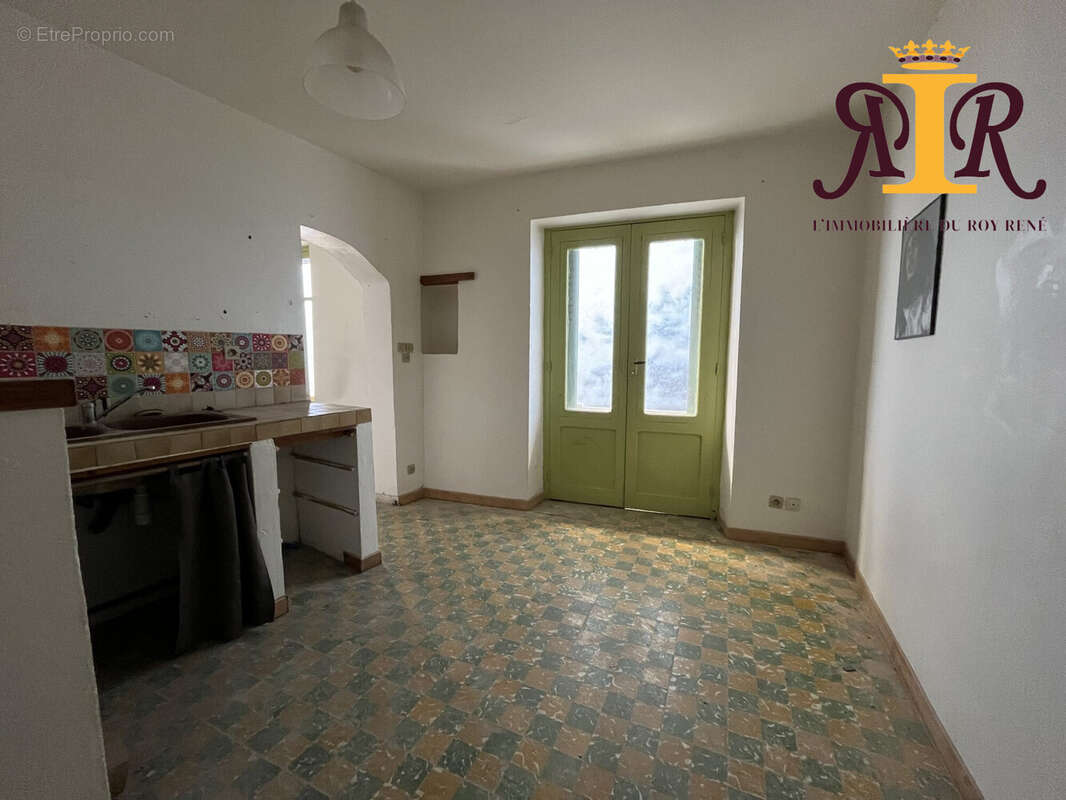 Appartement à ARLES