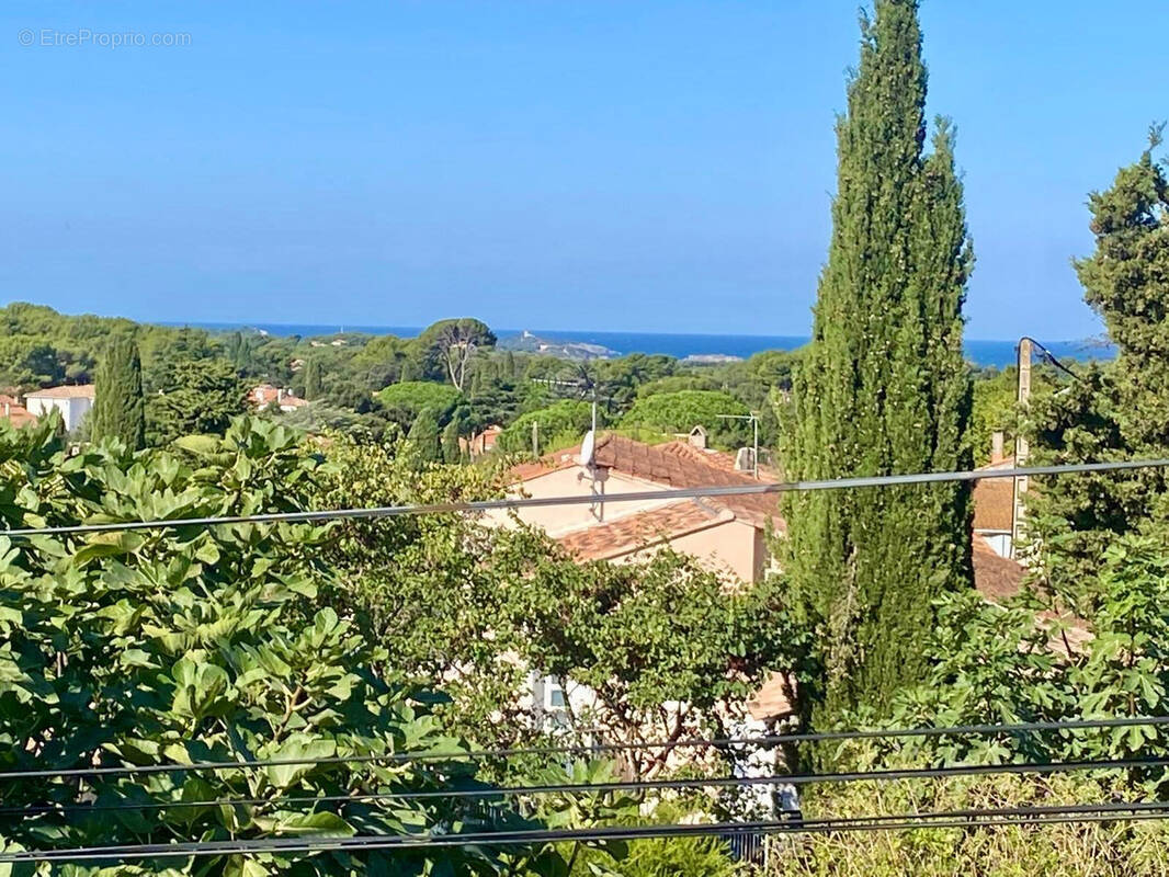 Appartement à SIX-FOURS-LES-PLAGES