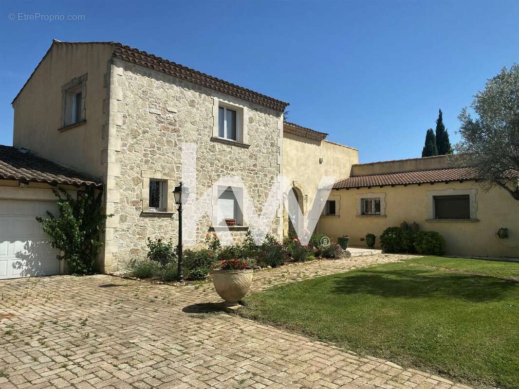 Maison à AIGUES-VIVES