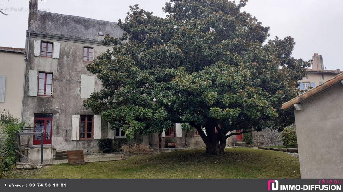 Appartement à PARTHENAY