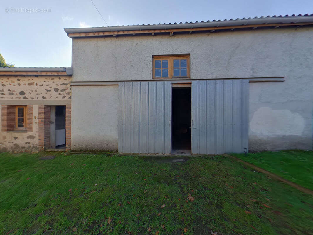 Maison à ASNIERES-SUR-BLOUR