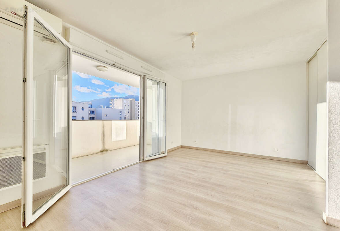 Appartement à AJACCIO