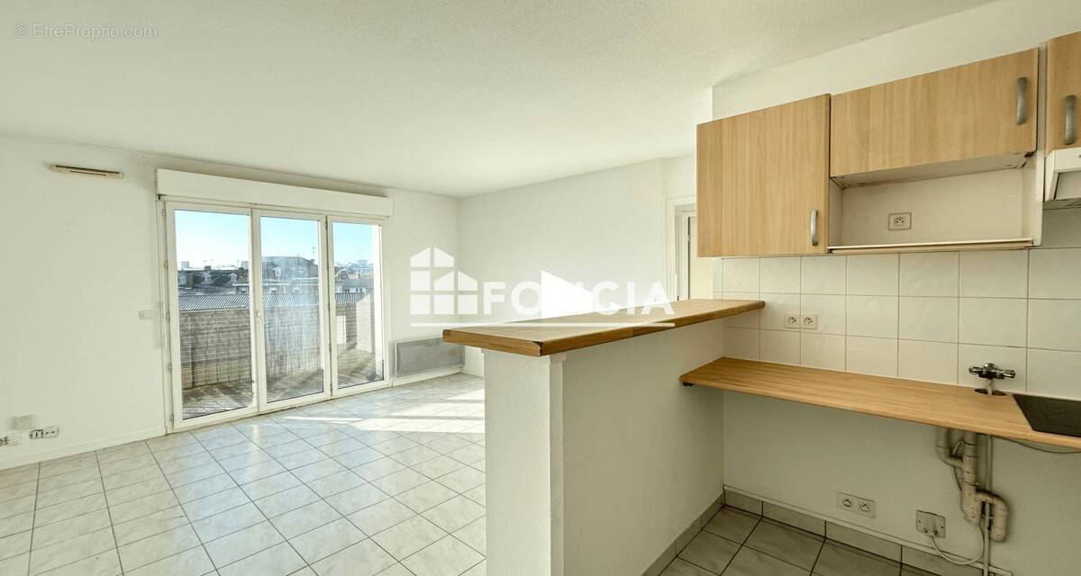 Appartement à BORDEAUX