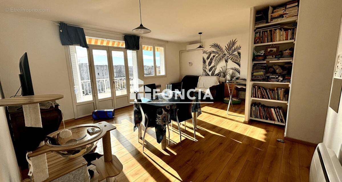 Appartement à FREJUS