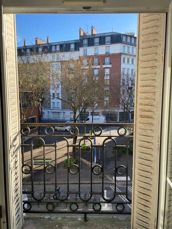 Appartement à PARIS-15E