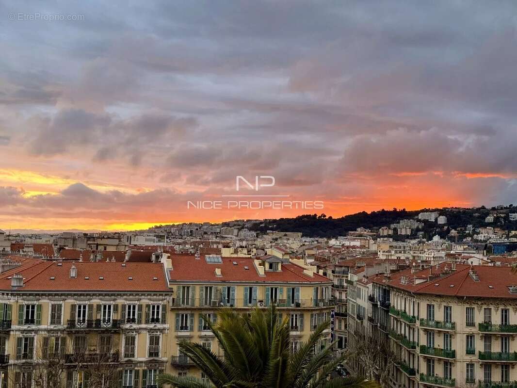 Appartement à NICE