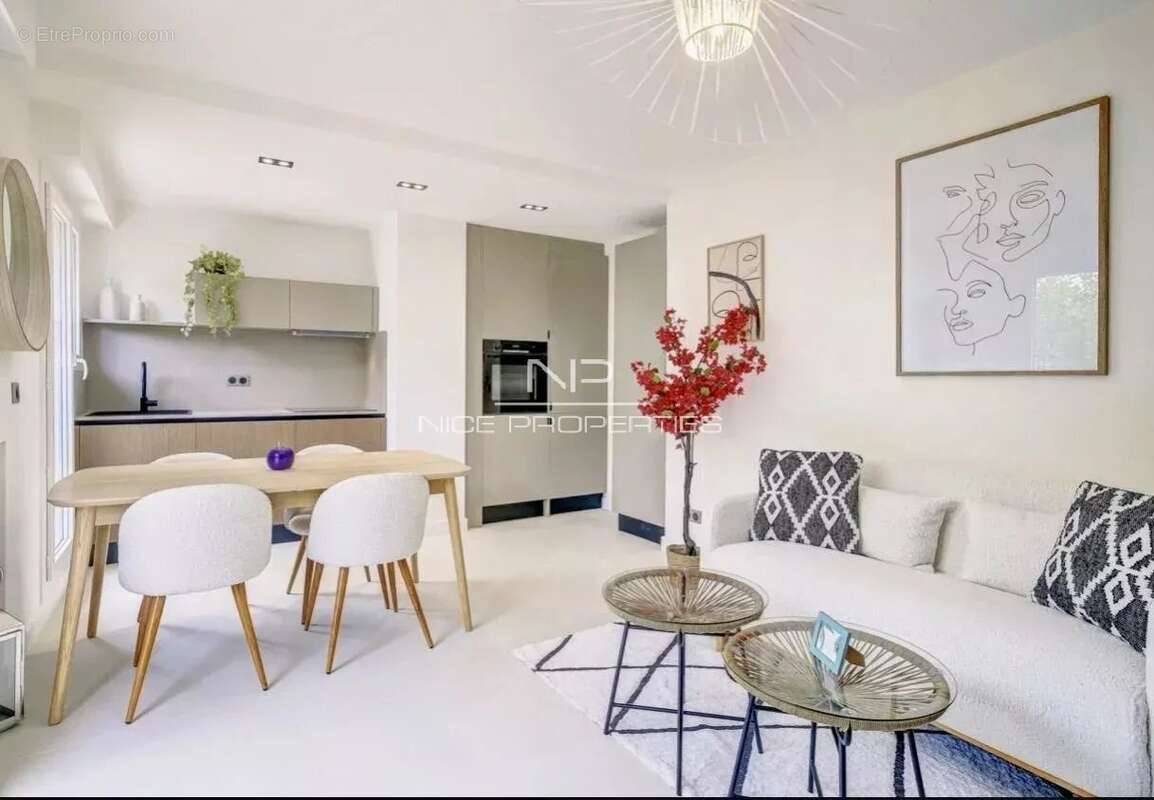 Appartement à VILLEFRANCHE-SUR-MER