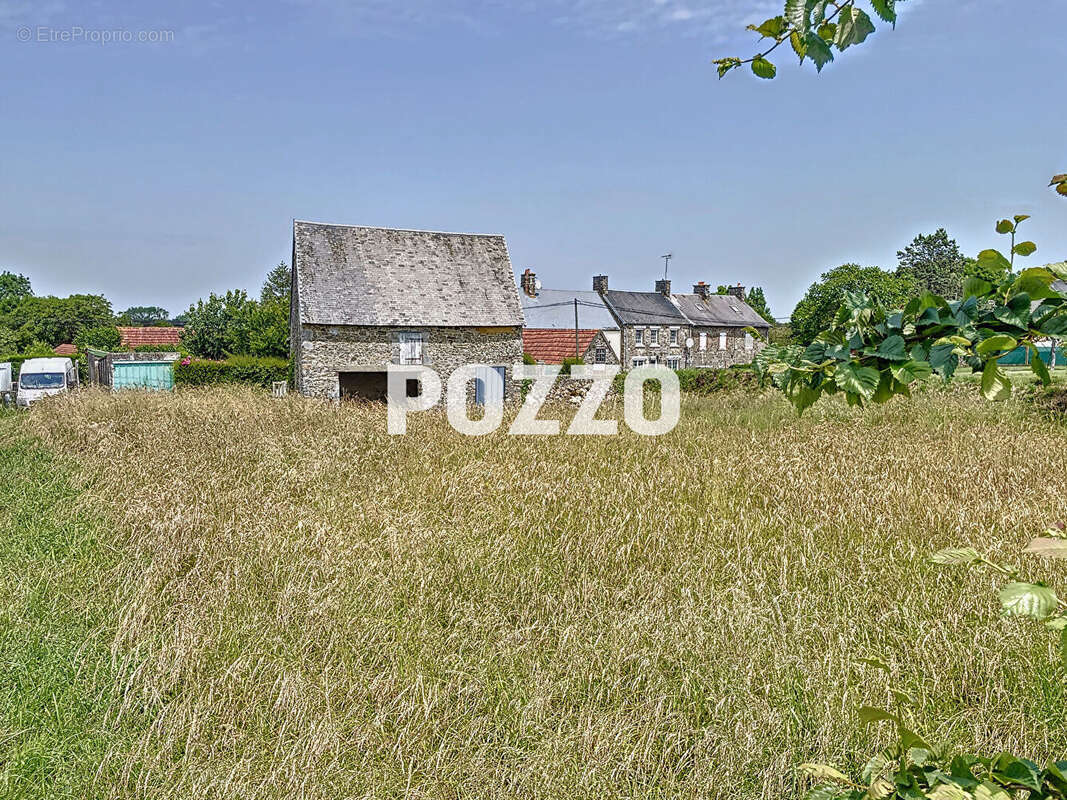 Maison à TOURVILLE-SUR-SIENNE