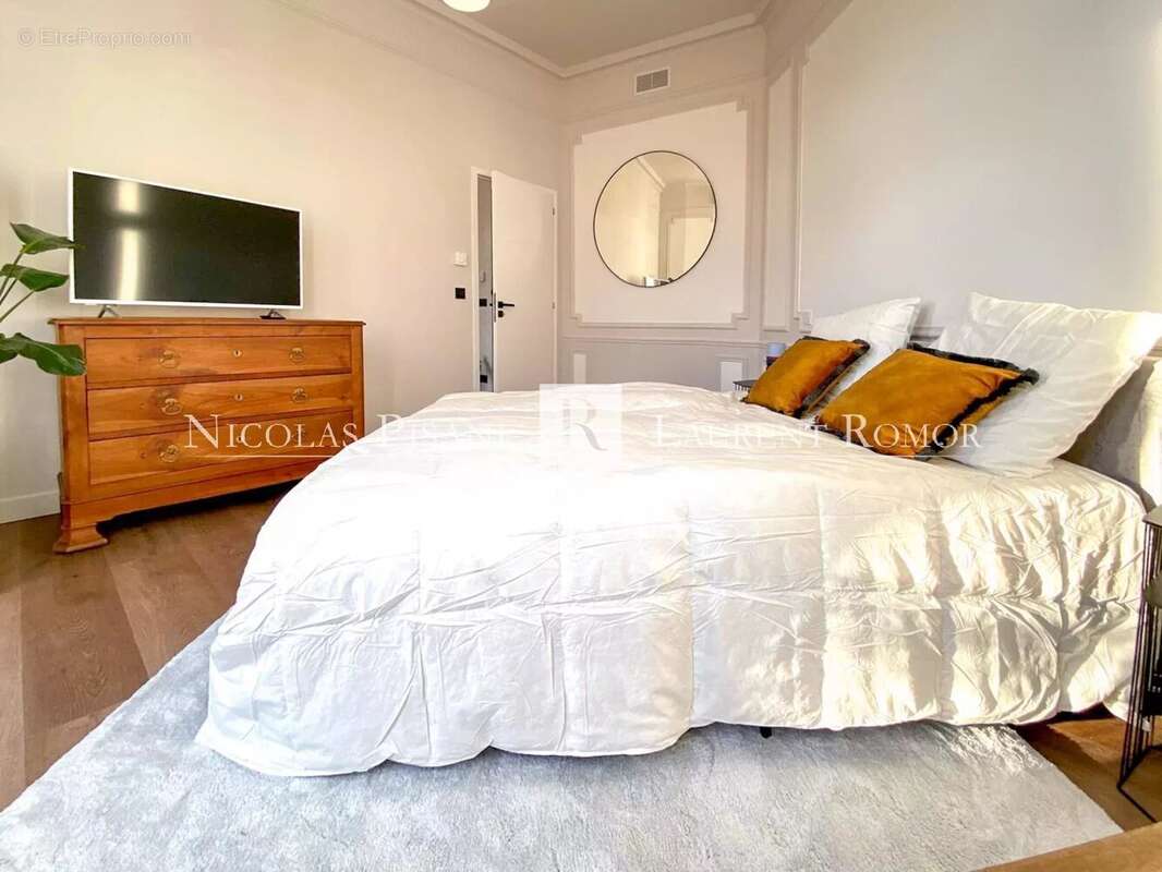 Appartement à MENTON