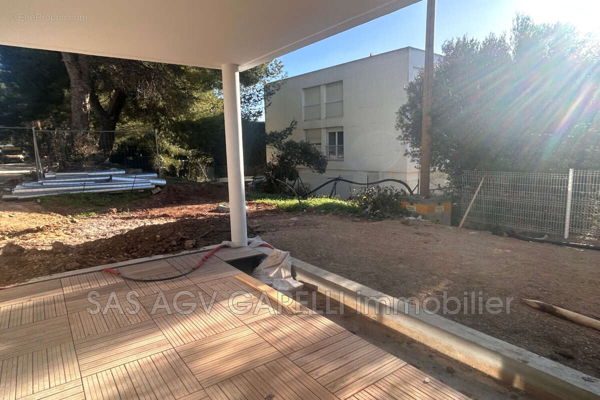 Appartement à HYERES