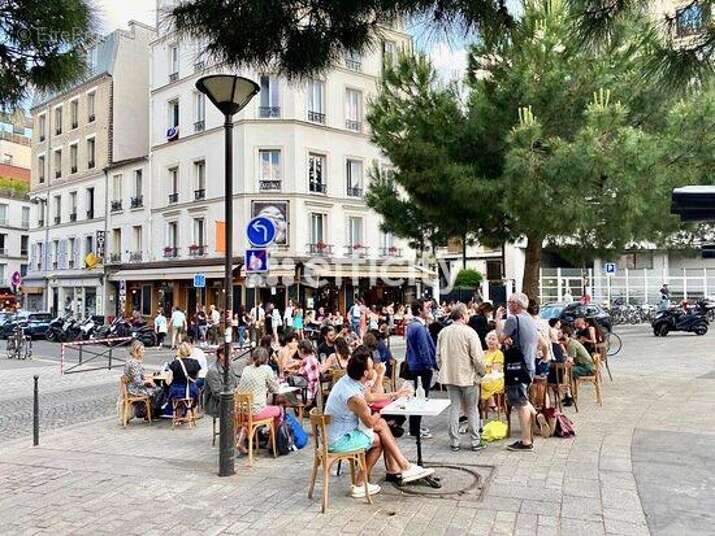 Appartement à PARIS-20E