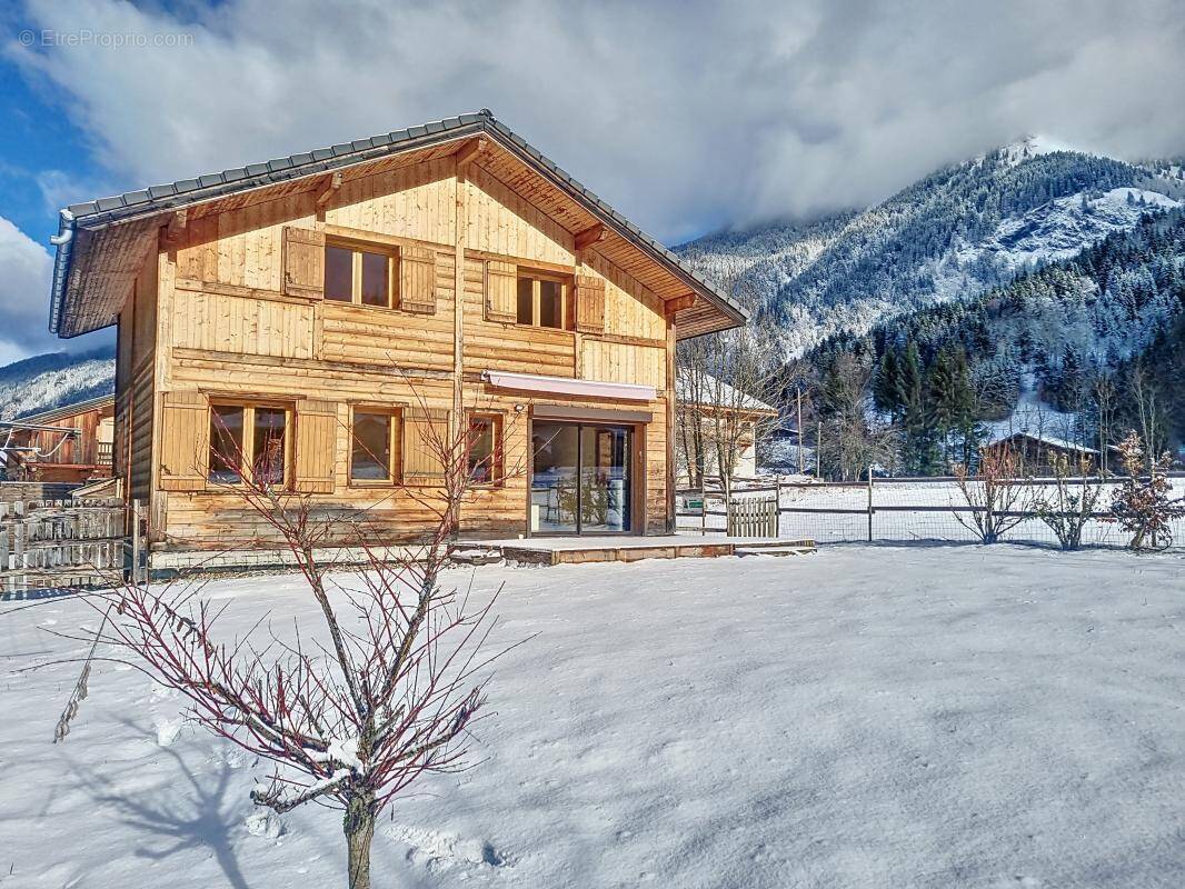 Maison à LES CONTAMINES-MONTJOIE