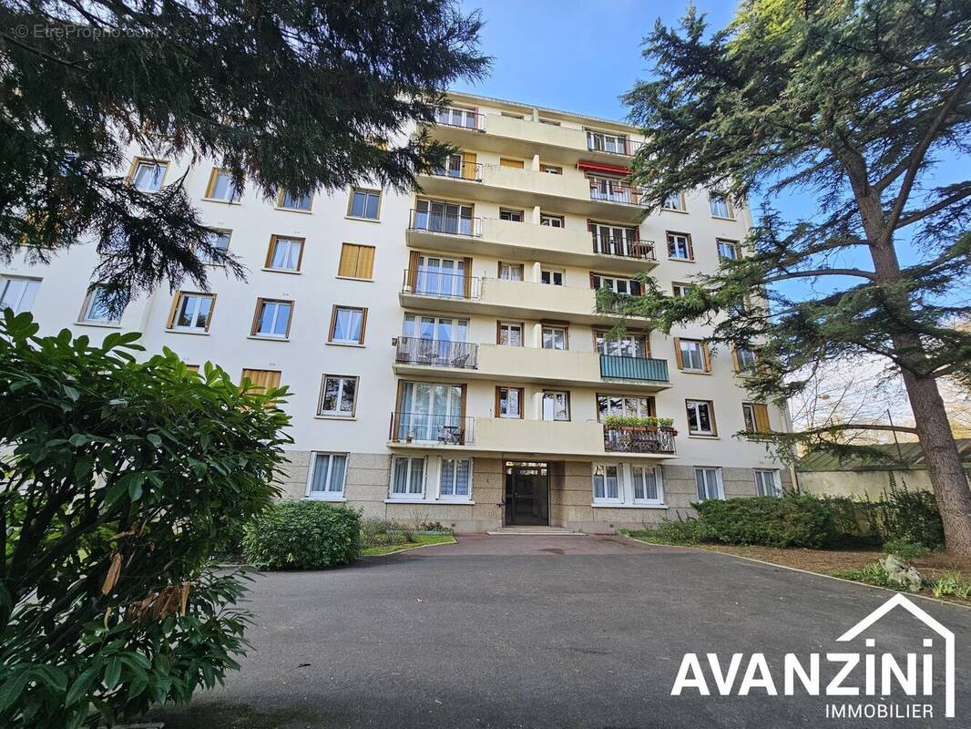 Appartement à CHOISY-LE-ROI